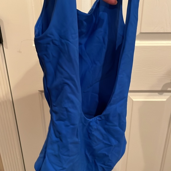 Fused Hawaii one piece - Picture 3 of 4